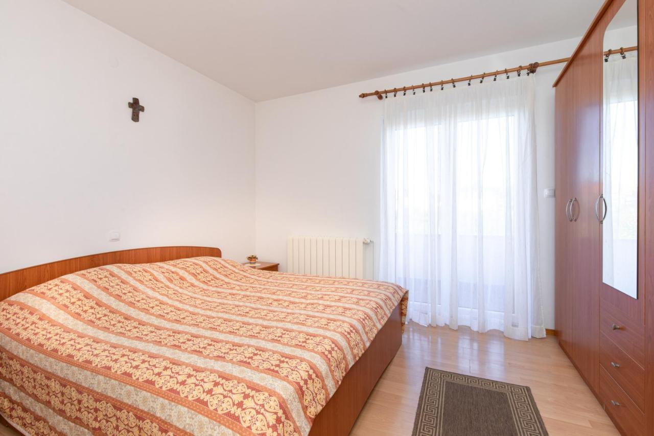 2-Bedroom Krk Apartment - Near Krk Beaches & Town! Krk Town Zewnętrze zdjęcie